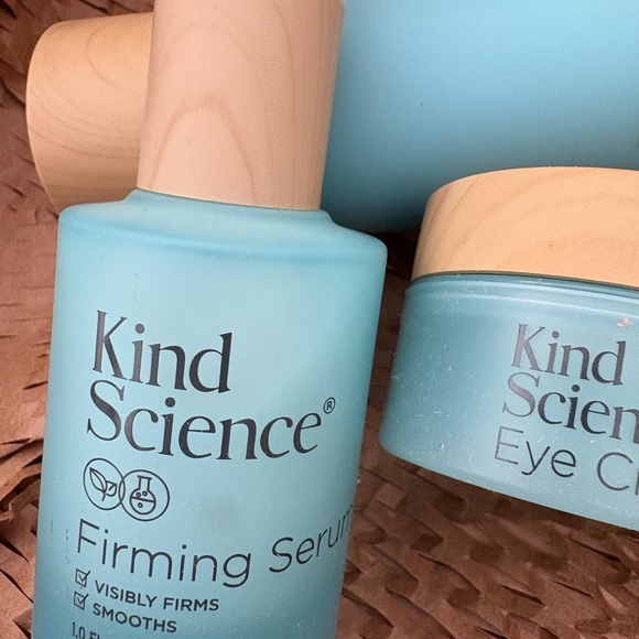 Kind Science Skincare Set - Picture 4 of 5